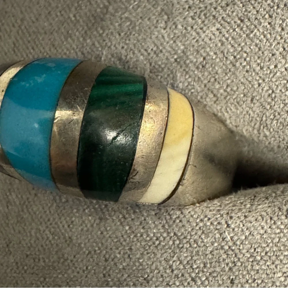 Heavy Vintage Southwestern Sterling Silver Channel Inlay Ring